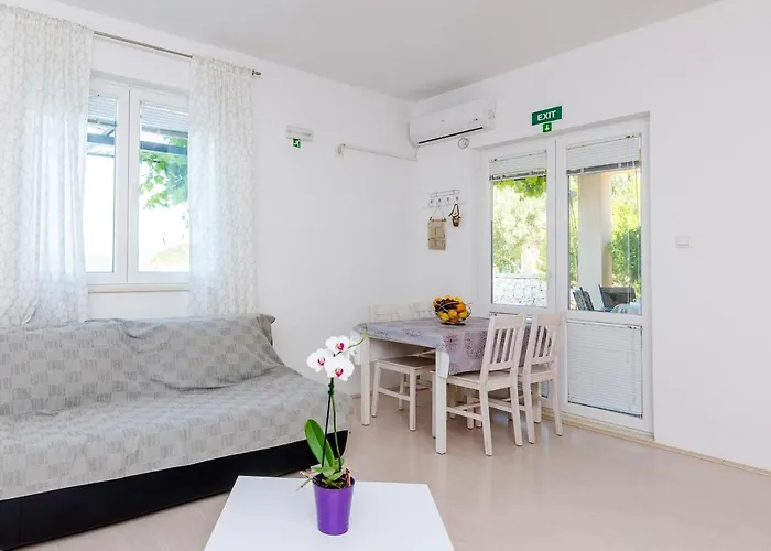 By The Sea Sladjenovici, Dubrovnik - 9012 *